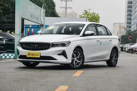 国产轿车老将，吉利帝豪还值得买吗？优缺点一次讲清楚图片