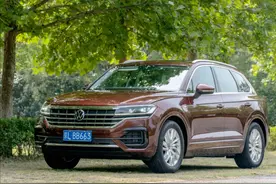 | 体验 | 优惠完裸车41万的大众途锐试完了，它的真实优缺点有哪些？图片