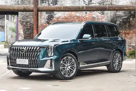 人称平价汉兰达！顶配24.68万还整套丰田技术 传祺GS8值不值？图片