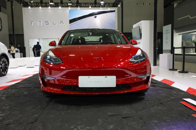 1月轿车销量排名完整版来了，国人买车还是面子第一？