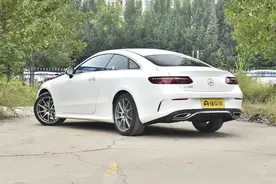 售价44.82万元起，新款奔驰E级标轴运动版上市，搭载2.0T发动机图片