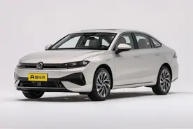 新车｜全新设计/1.5T动力/紧凑型车，新一代大众速腾L实拍图片