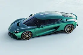 马力达2300匹 升级费用40万美元，科尼赛克Gemera可选配5.0T V8引擎图片