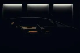 奥迪全新MPV即将发布 对开门设计+贯穿大屏 对标雷克萨斯LM图片