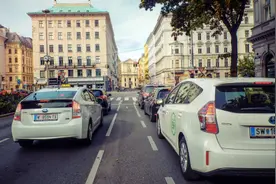 欧洲人人高马大都买微型车，为啥中国人人小还要买大车？图片