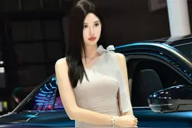 上海车展最重磅！小姐姐们真的美图片