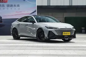  长安uni-v油耗怎么样 油耗多少钱一公里图片