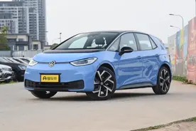 好看好用还要低成本？15万内纯电两厢选大众ID.3还是比亚迪海豚？图片