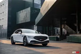 “另类”新旗舰——​试驾捷尼赛思G90图片