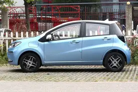 车漆被划了？别怕，4种方法叫你如何处理车漆划痕图片