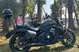 十万以内性价比最高的太子巡航车，小火神当之无愧。图片