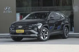 2025款现代途胜L到店，起步1.5T+8AT，内饰大改，现款不到13万起图片