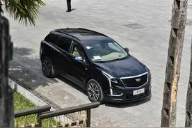 自适应巡航/流媒体/BOSE音响？新款凯迪拉克XT5上市！图片