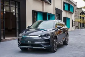 新款比亚迪唐EV即将上市，长4900mm续航730km，对标特斯拉Model Y图片