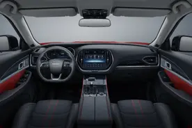 手刹没有及时放开会对车辆有什么影响图片