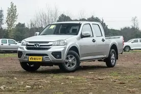 定位中型皮卡，起售价6.98万元，长城风骏5怎么样？图片