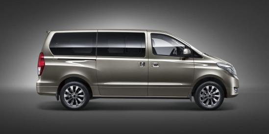 在菱智PLUS面前，瑞风M4可以直接跳过了