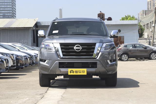 巨无霸SUV，长超5米3，配5.6L V8大自吸，日产途乐
