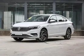 省心省油故障也低，空间满足国内需求，价格也实惠，实拍大众速腾图片