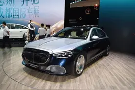 迈巴赫很懂富人心理，推出定制版，价格冲上350万也不愁卖图片