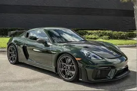 落地超200万的保时捷718你敢信吗？保时捷718 GT4 RS！图片