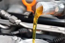 0W-20机油是什么意思？机油有哪些标准，应该多久更换一次？图片