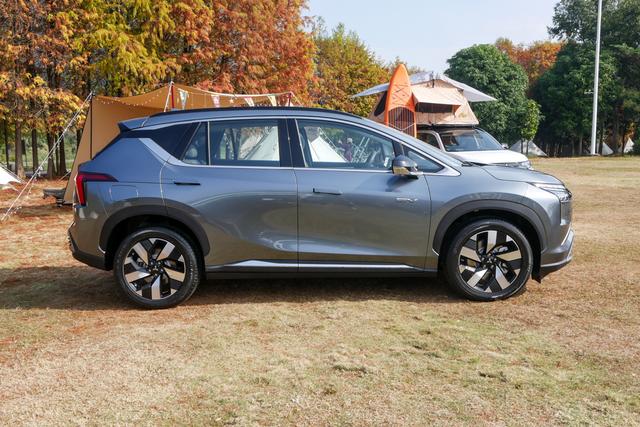 日系纯电SUV新选择！实拍广汽三菱阿图柯AIRTREK