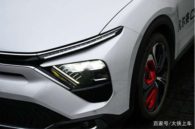 畅游安吉白茶原产地，与凡尔赛C5 X共品山奢之美