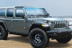 Jeep牧马人上新 3.6L V6+8AT 配35英寸越野胎 约合32万图片