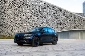 大众途锐：岁月积淀，历经三代进化，依旧尽显旗舰风范图片