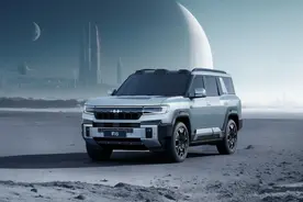 四张图看清，方程豹豹8内饰与配置，不管你买不买，都值得看一下图片