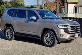 真理财神器！没有V8的陆地巡洋舰LC300依然是YYDS图片