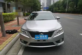 指标快过期，匆忙买了台十年的凯美瑞，结果不仅买贵了还要往里贴图片