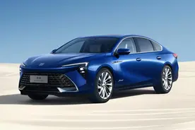 低价也换不来销量，别克旗舰轿车君越到底犯了哪些兵家大忌？图片