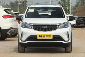 吉利远景X3：配1.5L自吸引擎满足日常通勤，手动挡车型表现如何？图片