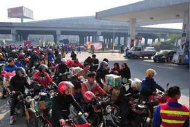 为什么国内不监管摩托车，反而直接禁摩？图片