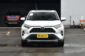 丰田RAV4荣放，指导价17.58万元起，全系共10款车型哪款更合适？图片