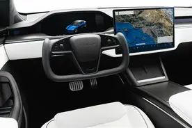 只有一半方向盘怎样开？原来这才是重点 选配价超4万！图片