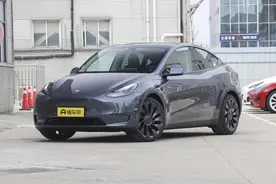 特斯拉电池到底能用多久，电池的寿命，车主必须知道图片