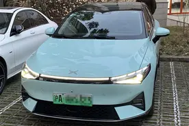 特斯拉Model 3遭遇强敌？试驾小鹏P5，空间有惊喜图片
