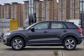 奥迪Q2L e-tron对比Q2L：养车，每年能省1.5万？图片