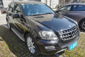 敬你是条汉子，花15万买台3.5L排量的奔驰SUV，一个月油钱多少？图片