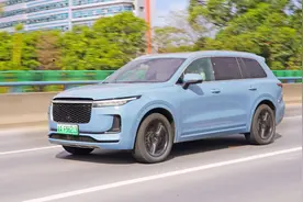 体验理想ONE导航辅助驾驶，完成度如何？真能解放双手？图片