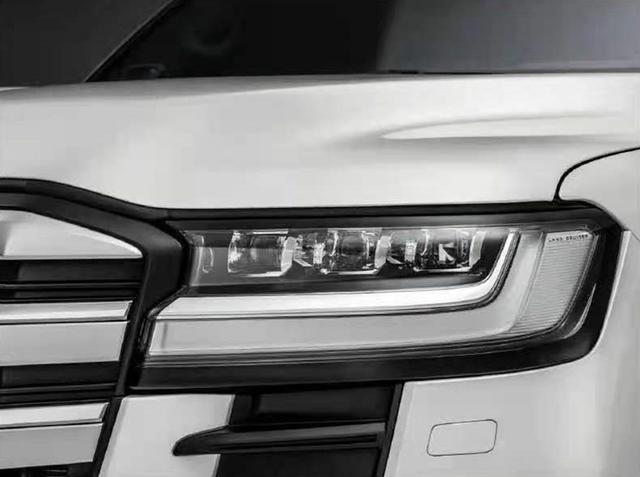 丰田全新一代陆地巡洋舰日本市场发售，约合人民币只要30万起？