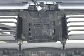 极越01与极氪001有何区别？拆开看看就知道图片