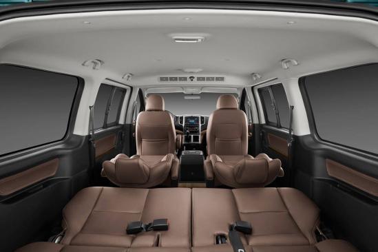 在菱智PLUS面前，瑞风M4可以直接跳过了