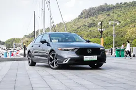 17.98万起，第四代i-MMD混动技术加持，全新本田雅阁上市图片