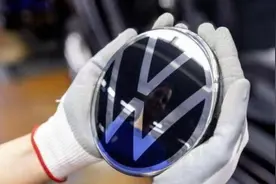 停产前夕“还很倔强”，从10万降至5.89万起，5个月狂甩28827台图片