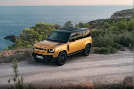售价126.60万元起，2025款路虎卫士V8车型上市，搭载5.0T V8发动机图片