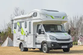 宇通C533豪华版双拓展 质感内饰 乐享精致生活图片